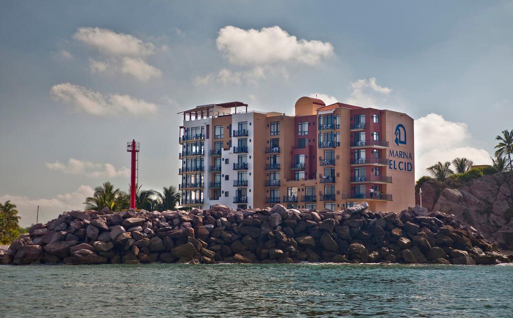 El Cid Marina Beach Hotel (Adults Only) Mazatlán Esterno foto